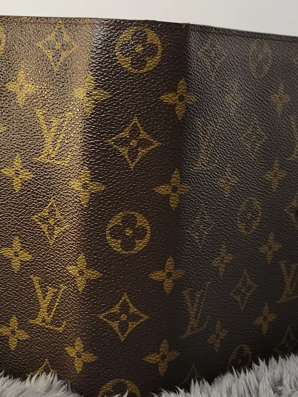 Louis Vuitton Brown Monogram Canvas Agenda Cover MM Size